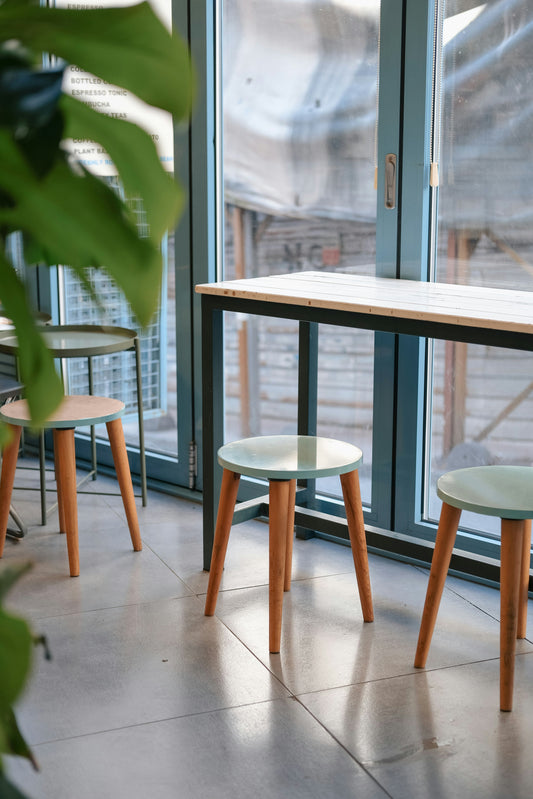 Vanity Table and Stool Sets: What to Check Before Choosing One