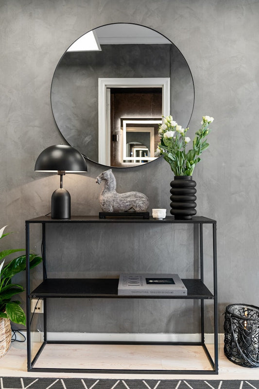 Behind-the-Sofa Console Tables: How to Use the Space Behind a Couch