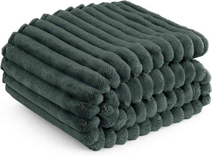 Blankets & Throws