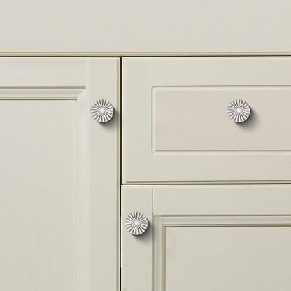 10 Pack Kitchen Cabinet Knobs Round Sunflower Dresser Knob Modern Drawer Hardware Cupboard Handles Furniture Knob for Bathroom Single Hole Knobs for Wardrobe Nickel TYH-BN-K10