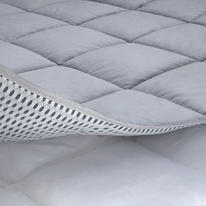 Cooling Mattress Pad Cover, with 100% Cotton Cover and Mesh Shell Underlay, Snow Fiber Filled, Soft, Temperature Regulated, Premium Mattress Protector, Machine Washable (Queen (60x80 inch), Grey)