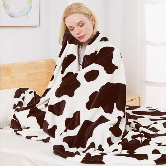 Richave Fleece Cow Print Blanket for All Season - Premium Lightweight Anti-Static Brown and Ivory Throws Travel Blankets Plush Gift for Daughter Mom, Bedroom Decor 51" x 60"(Brown Cow)