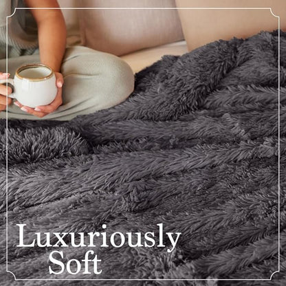 The Connecticut Home Co Bedding Blanket, Queen 90x90, Soft Fluffy Room Decor, Cozy Warm Throws for Bed, Gifts for Women, Bedroom Cute Aesthetic Blankets Shag and Sherpa Gray