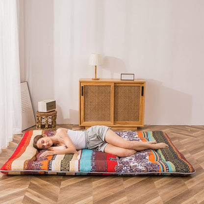 MAXYOYO Bohemian Retro Floor Mattress Vintage Floral Japanese Futon Mattress Roll Up Thicken Sleeping Bed Portable Camping Mattress Floor Lounger Couch Bed Mattress Pad, King Size