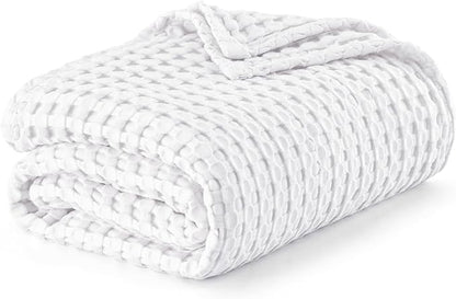 Bedsure Cooling Cotton Waffle Full Size Blanket - Lightweight Breathable Blanket of Rayon Derived from Bamboo for Hot Sleepers, Luxury Throws for Bed, Couch and Sofa, White, 80x90 Inches
