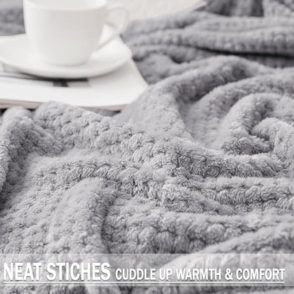 Exclusivo Mezcla Fleece Bed Blanket King Size, Super Soft and Warm Blankets for Couch, Sofa and Bed Waffle Textured, Cozy, Fuzzy and Lightweight (Light Grey, 90x104 Inches)