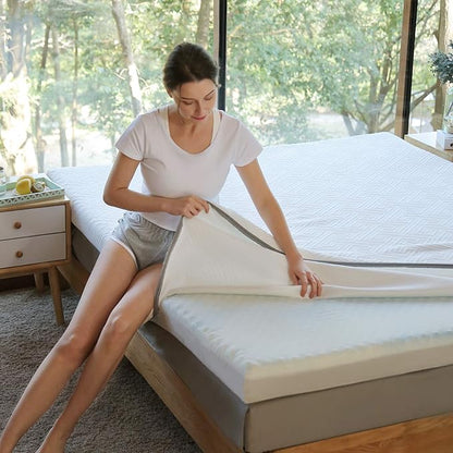 Novilla 4 Inch King Size Mattress Topper, Medium Firm Memory Foam Mattress Topper, Gel Infused for Motion Isolation & Pressure Relieving, with Breathable Cover, King Size,White