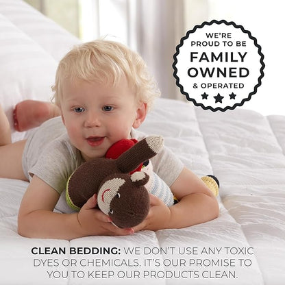 Great Bay Home Twin Mattress Topper. Thick, Elastic Corner Mattress Protector and Cover. Ultra-Soft Pillowtop Mattress Pad. Fits Mattresses Up to 18" (Twin, White)