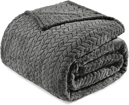 Exclusivo Mezcla Fleece Twin Size Blanket for Bed, 90x66 Inches Soft Cozy Jacquard Flannel Blankets, Lightweight Fuzzy Plush Warm for Winter, Dark Grey