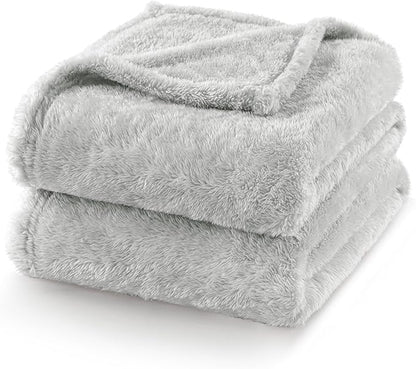 Exclusivo Mezcla Plush Fuzzy Fleece Bed Blanket Queen Size, Super Soft, Fluffy and Warm Blankets，Suitable for All Seasons (Light Grey, 90x90 Inches)