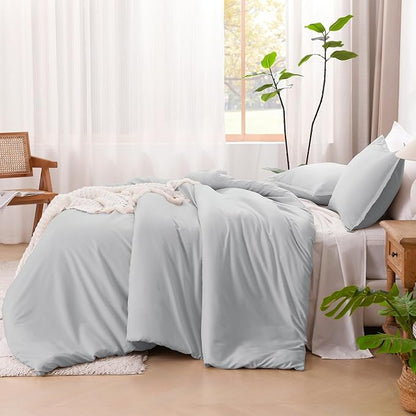 Litanika Comforters Light Grey Oversized Queen Size, 3 Pieces Lightweight Solid Bedding Comforter Set, All Season Fluffy Bed Set (98x98In Comforter & 2 Pillowcases)