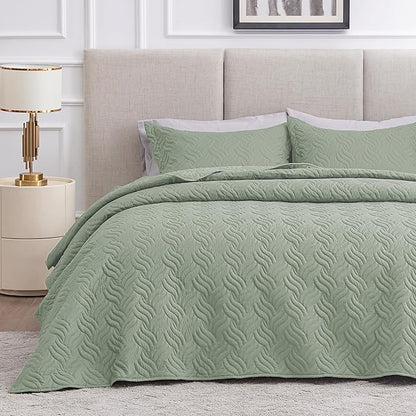 Love's cabin Twin Quilt Bedding Set Sage Bedspreads - Soft Bed Summer Lightweight Bedspread Comforter - Wave Pattern Bedding Coverlet for All Season - 2 Pieces (1 Quilt, 1 Pillow Sham)