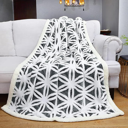 LOMAO Sherpa Fleece Blanket Fuzzy Soft Throw Blanket Dual Sided Blanket for Couch Sofa Bed (Dark Grey, 90''x90'')