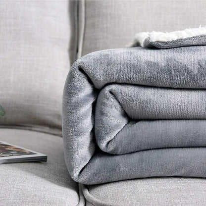 NANPIPER Sherpa Blanket Warm Blankets for Winter Super Soft Fuzzy Flannel Fleece/Wool Like Reversible Velvet Plush Couch Blanket Lightweight(Light Grey Throw Size 50"x60")