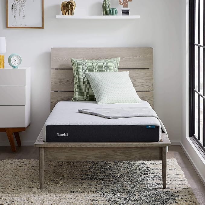 Lucid 6 Inch Memory Foam Mattress – Low Profile – Medium Firm Feel - Infused with Bamboo Charcoal and Gel - Bed in a Box - Temperature Regulating - Breathable - Twin Size