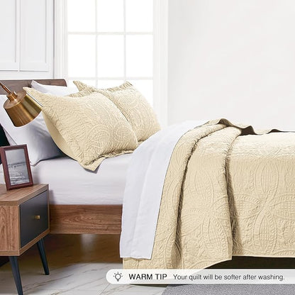 Love's cabin California King Size Quilt Bedding Set Camel Bedspreads - Cal King Summer Lightweight Bedspread Comforter - Coin Pattern Coverlet for All Season - 3 Pieces (1 Quilt, 2 Pillow Shams)