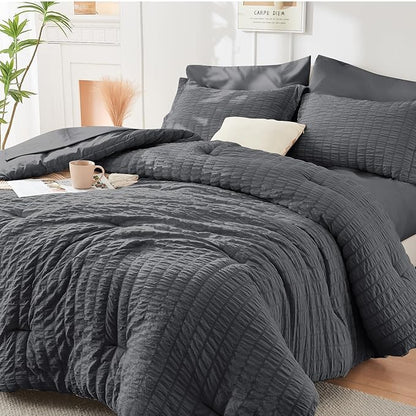 HYMOKEGE 7 Piece King Size Comforter Set Seersucker, All Season Luxury Bed in a Bag for Bedroom, Bedding Set with Comforters, Sheets, Pillowcases & Shams, Dark Grey