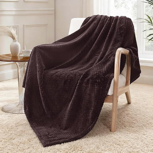 Exclusivo Mezcla Fleece Throw Blanket Extra Large, Super Soft and Warm Blankets for Couch, Sofa and Bed Waffle Textured, Cozy, Fuzzy and Lightweight (Coffee, 50x70 Inches)