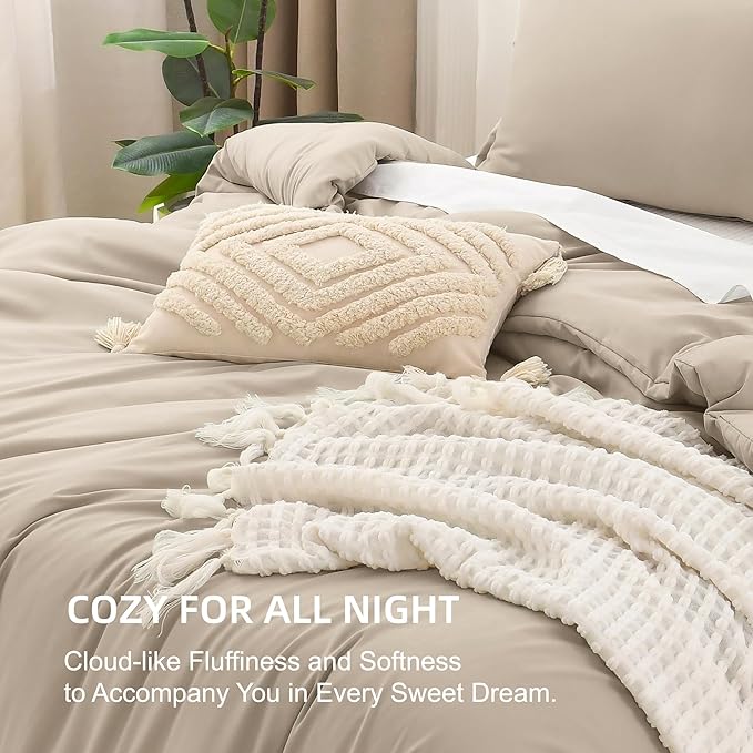Litanika Comforters Khaki Oversized King Size, 3 Pieces Lightweight Solid Bedding Comforter Set, All Season Fluffy Bed Set (120x98In Comforter & 2 Pillowcases)