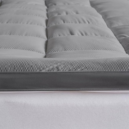 Great Bay Home Twin XL Mattress Topper. Thick, Elastic Corner Mattress Protector and Cover. Ultra-Soft Pillowtop Mattress Pad. Fits Mattresses Up to 18" (Twin XL, Light Grey)