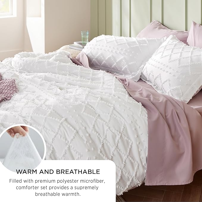 Bedsure King Comforter Set - Olive Green Comforter, Boho Tufted Shabby Chic Bedding for Kids, 3 Pieces Vintage Farmhouse Bed Set for All Seasons, Fluffy Soft Bedding with 2 Pillow Shams