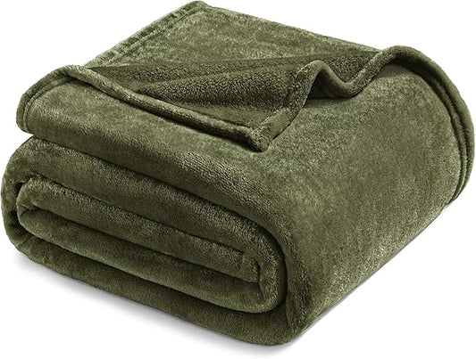 Exclusivo Mezcla Fleece Blanket Twin Size for Bed, Super Soft and Warm, All Season Use, Cozy, Plush, Lightweight, 60x80 Inches Olive Green