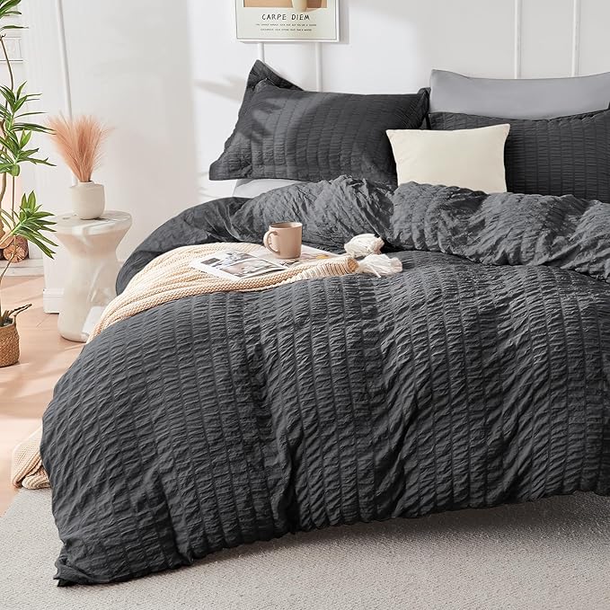 HYMOKEGE Dark Grey/Light Grey King Size Comforter Set Seersucker 7 Pieces, All Season Luxury Bed in a Bag for Bedroom, Bedding Set with Comforter, Sheets, Pillowcases & Shams