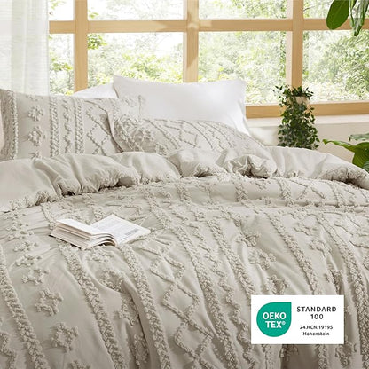 Bedsure Tufted Boho Comforter Set Queen Size - Linen Boho Bed Set, GentleSoft™ 3 Pieces Farmhouse Shabby Chic Embroidery Bedding, Gifts for Woman, Soft Jacquard Queen Comforter for All Seasons