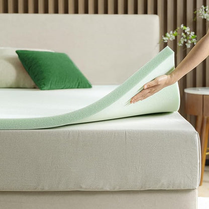 ZINUS 1.5 Inch Green Tea Memory Foam Mattress Topper, Smaller, More Convenient WonderBox Packaging, Pressure-Relieving Layers, CertiPUR-US Certified, Queen