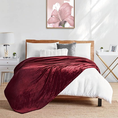Walensee Fleece Blanket Plush Throw Fuzzy Lightweight (Twin Size 60x80 Burgundy Red) Super Soft Microfiber Flannel Blankets for Couch, Bed, Sofa Ultra Luxurious Warm and Cozy for All Seasons