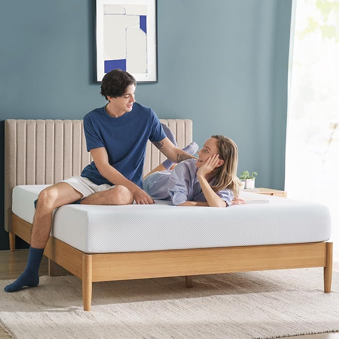ZINUS 6 Inch Green Tea Cooling Memory Foam Mattress [New Version], Queen, Fiberglass Free, Medium Firmness, Cooling Gel Foam, Certified Safe Foams & Fabric, Mattress in A Box