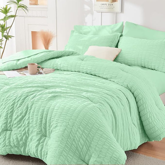 HYMOKEGE Mint Green Queen Comforter Set Seersucker 7 Pieces, All Season Luxury Bed in a Bag Queen for Bedroom, Bedding Set with Comforter, Sheets, Pillowcases & Shams