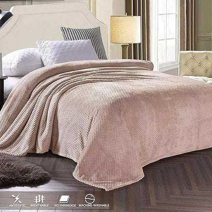 Exclusivo Mezcla Fleece Bed Blanket King Size, Super Soft and Warm Blankets for Couch, Sofa and Bed Waffle Textured, Cozy, Fuzzy and Lightweight (Camel, 90x104 Inches)