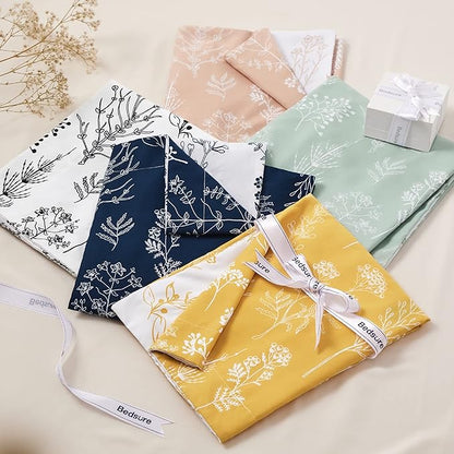 Bedsure Twin/Twin XL Comforter Set - Navy Bed Set, 2 Pieces Cute Floral Bedding, 1 Soft Reversible Botanical Flowers Comforter and 1 Pillow Sham