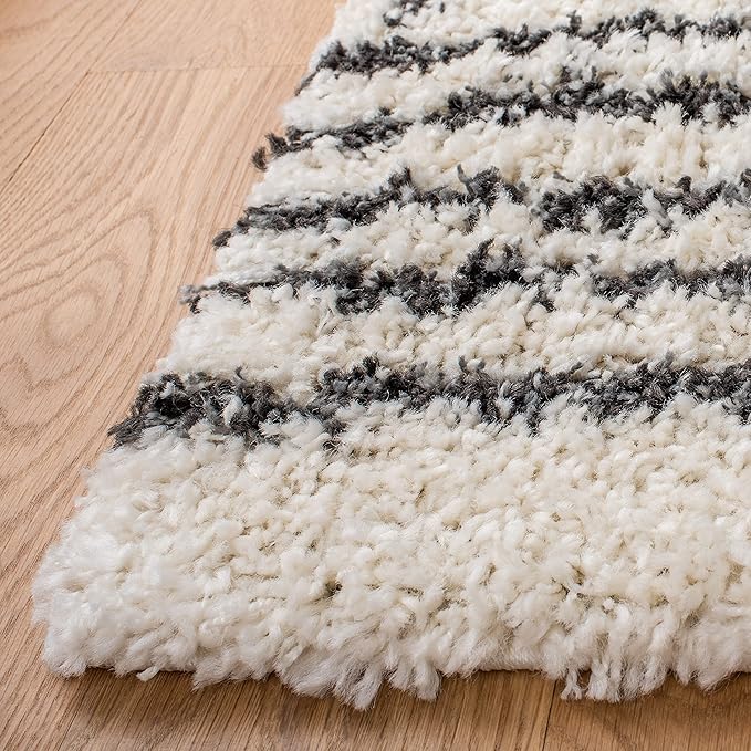 SAFAVIEH Arizona Shag Collection Runner Rug - 2'3" x 8', Ivory & Black, Moroccan Design, Non-Shedding & Easy Care, 1.6-inch Thick Ideal for High Traffic Areas in Living Room, Bedroom (ASG741Z)