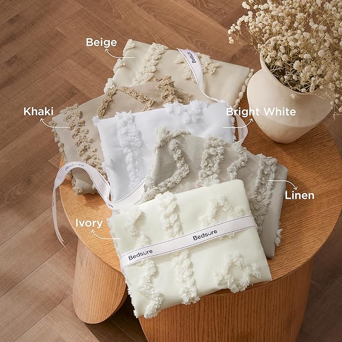 Bedsure Tufted Boho Comforter Set Oversized King - Bright White Boho Bed Set, GentleSoft™ 3 Pieces Farmhouse Shabby Chic Embroidery Bedding, Gifts for Woman, Soft Jacquard Comforter for All Seasons