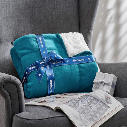 Bedsure GentleSoft Sherpa Fleece Throw Blanket for Couch - Thick and Warm Throw for Women and Men, Soft Fuzzy Plush Blanket for Winter, Teal, 50x60 Inches