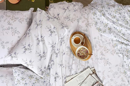 Laura Ashley - Flannel Sheets Twin Size, Anti-Pilling & Wrinkle Resistant Cotton, Touchably Soft for All-Season Comfort - Bed Sheets with Matching Pillowcase & Fitted Sheet (Jessika Lavender)