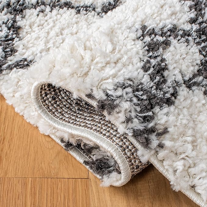 SAFAVIEH Arizona Shag Collection Runner Rug - 2'3" x 6', Ivory & Black, Moroccan Design, Non-Shedding & Easy Care, 1.6-inch Thick Ideal for High Traffic Areas in Living Room, Bedroom (ASG741Z)