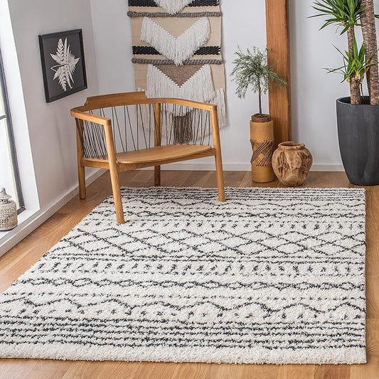 SAFAVIEH Arizona Shag Collection Accent Rug - 4' x 6', Ivory & Black, Moroccan Design, Non-Shedding & Easy Care, 1.6-inch Thick Ideal for High Traffic Areas in Entryway, Living Room, Bedroom (ASG741Z)